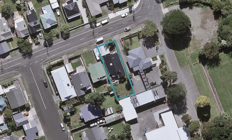 170 Lemon Street, Strandon, New Plymouth - Carousel 1