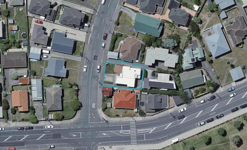 4 The Quadrant, Miramar, Wellington - Carousel 1