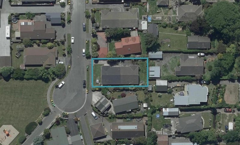 2/11 Fernbrook Place, Mairehau, Christchurch - Carousel 1