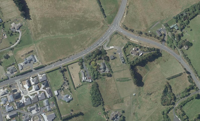 221 Brighton Road, Waldronville, Dunedin - Carousel 1