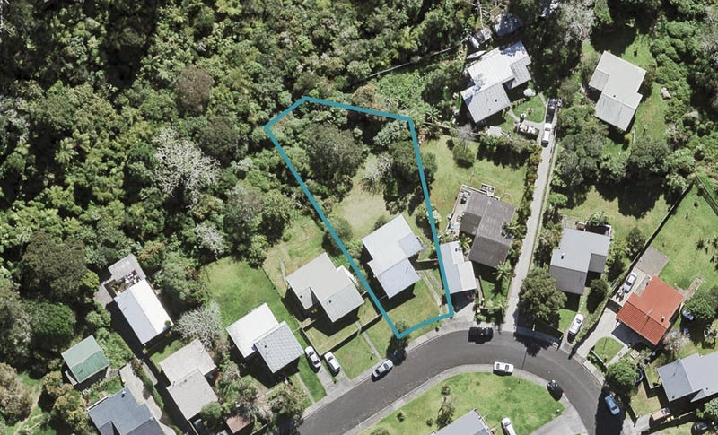 69 Taurus Crescent, Beach Haven, Auckland - Carousel 1