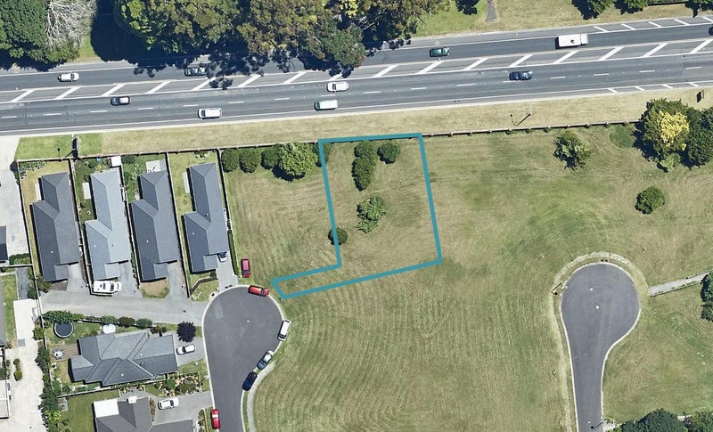 16 Allington Place, Bethlehem, Tauranga - Carousel 1