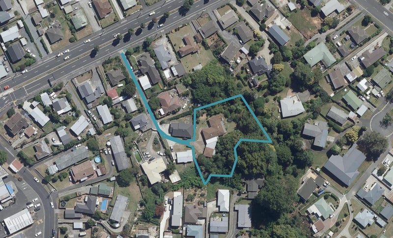 20 Normandy Avenue, Melville, Hamilton - Carousel 1