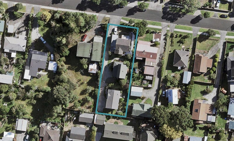 1/14 McInnes Road, Weymouth, Auckland - Carousel 1