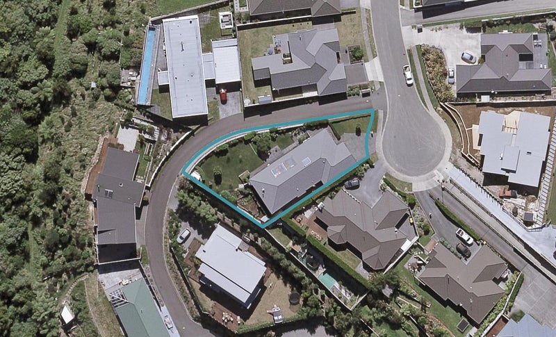 38 Redwood Crescent, Hurdon, New Plymouth - Carousel 1