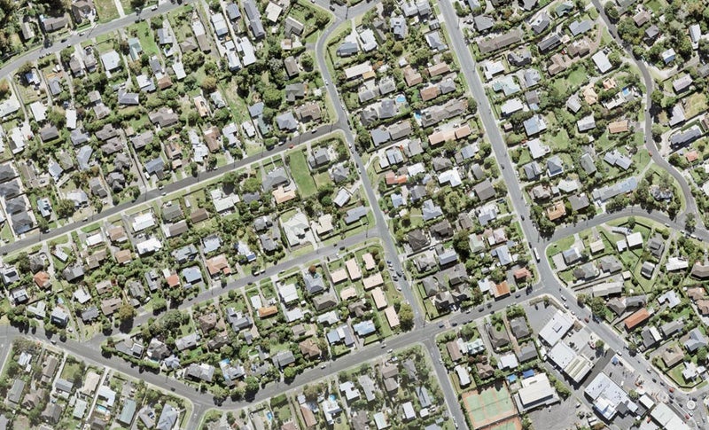 1/1 Wairere Road, Torbay, Auckland - Carousel 1
