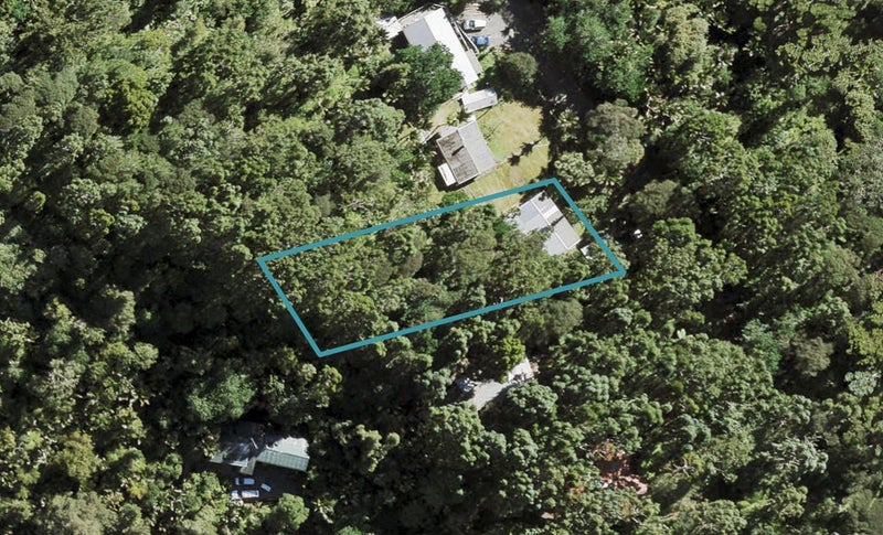 48 Mahoe Road, Titirangi, Auckland - Carousel 1
