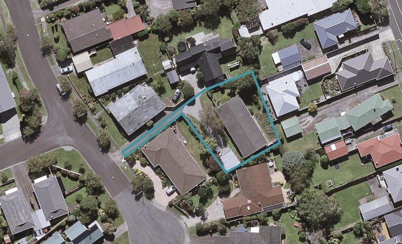 13B John Guthrie Place, Merrilands, New Plymouth - Carousel 1