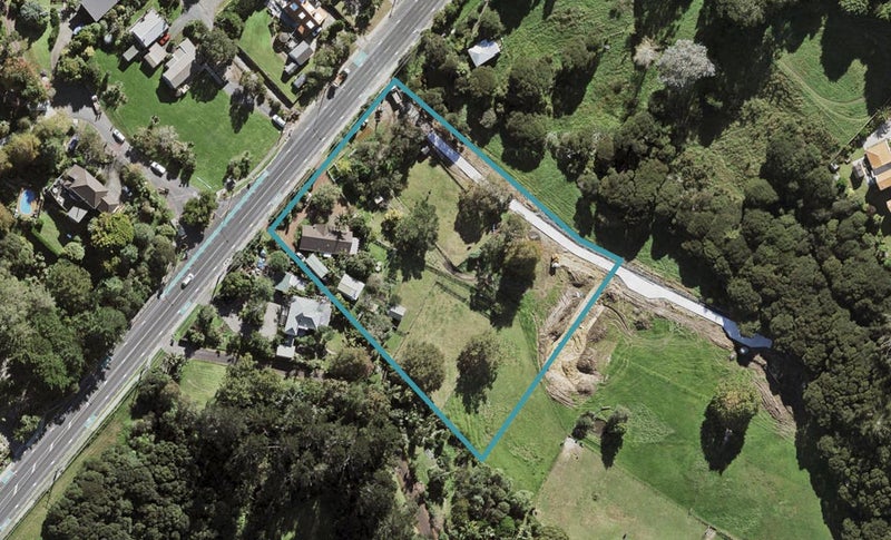 349 Upper Harbour Drive, Greenhithe, Auckland - Carousel 1