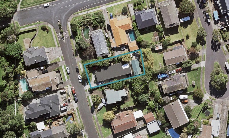 27 Andes Avenue, Mangere Bridge, Auckland - Carousel 1