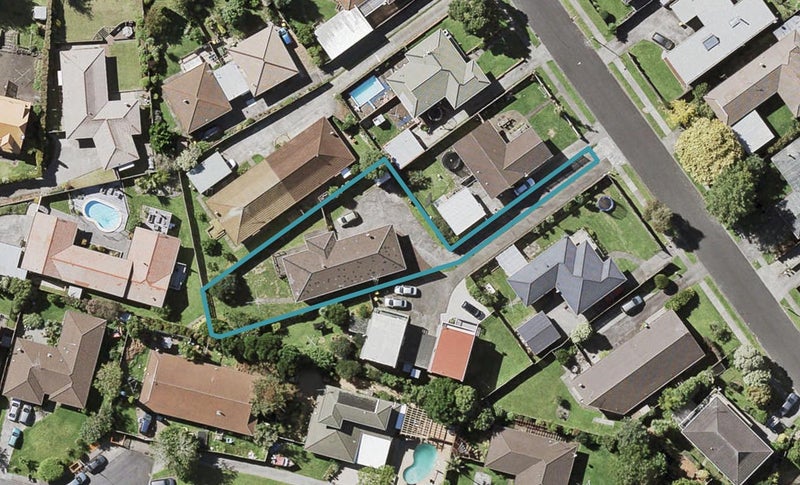 45 Luton Avenue, Sunnyhills, Auckland - Carousel 1