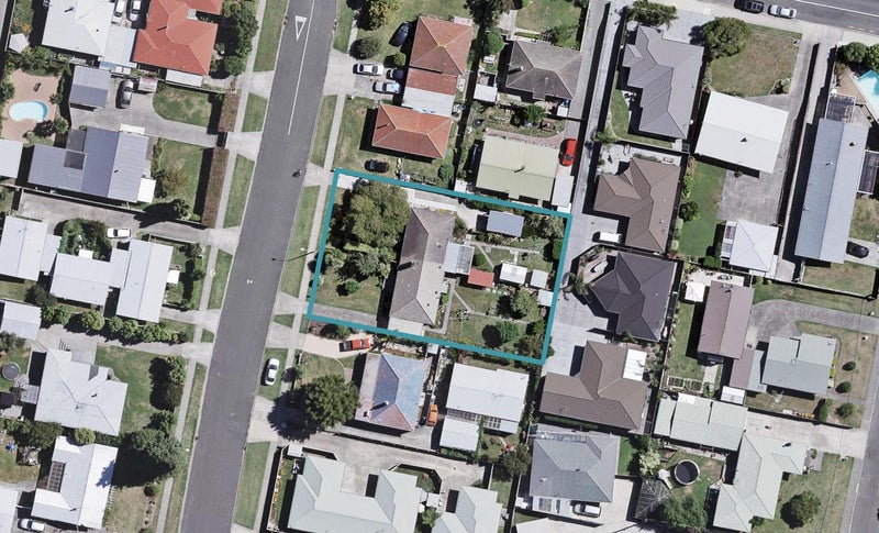 6/4 Hammond Road, Taradale, Napier - Carousel 1