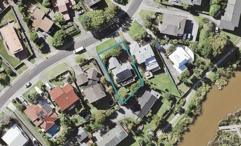 80 Nigel Road, Browns Bay, Auckland - Carousel 1
