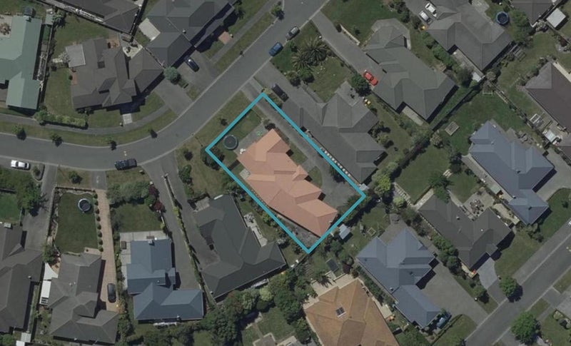 15 Coppinger Terrace, Aidanfield, Christchurch - Carousel 1