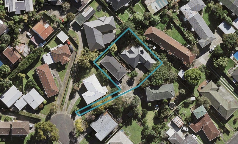 2/45 Evelyn Place, Hillcrest, Auckland - Carousel 1