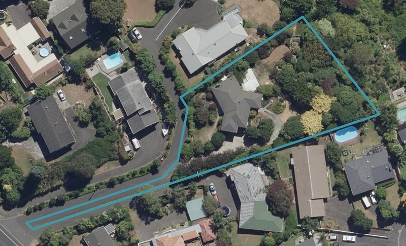 1024 River Road, Queenwood, Hamilton - Carousel 1