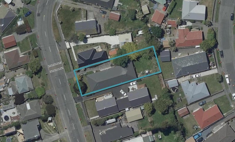 1/62 McGregors Road, Bromley, Christchurch - Carousel 1