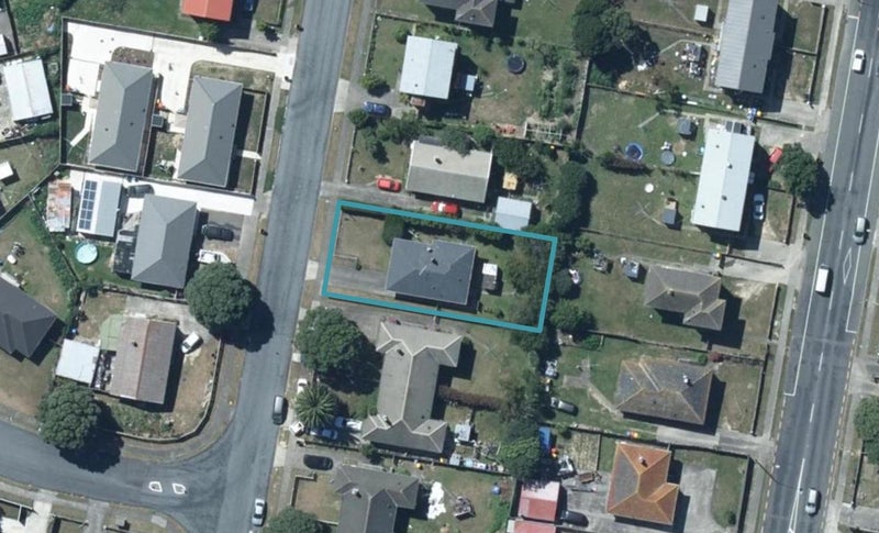 23 Kokiri Crescent, Waitangirua, Porirua - Carousel 1