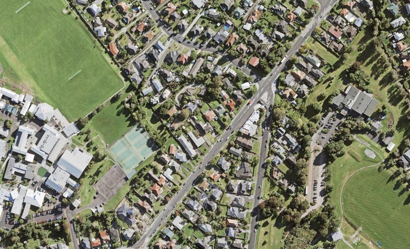 121C White Swan Road, Mount Roskill, Auckland - Carousel 1