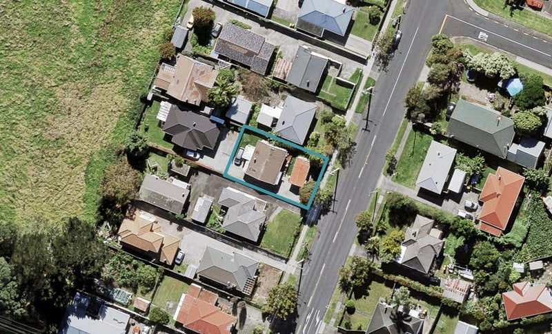 21D Astley Avenue, New Lynn, Auckland - Carousel 1