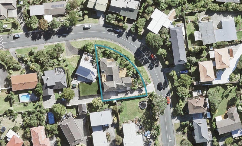 1 Danbury Drive, Torbay, Auckland - Carousel 1