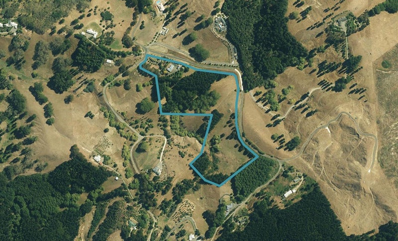 33 Raratu Road, Kahuranaki, Havelock North - Carousel 1