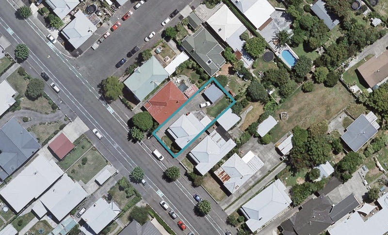43 Nelson Crescent, Napier South, Napier - Carousel 1