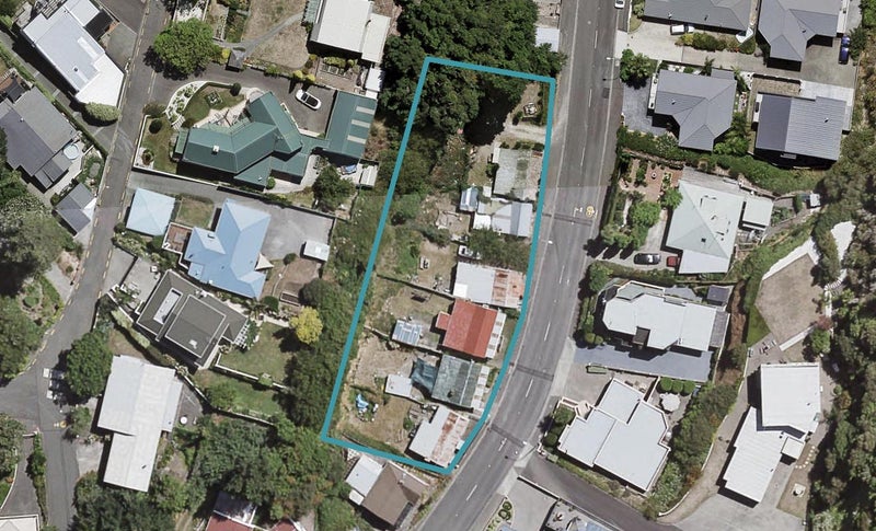 100 Milton Road, Bluff Hill, Napier - Carousel 1