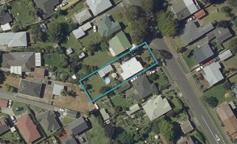 40 Thomson Street, West End, Palmerston North - Carousel 1