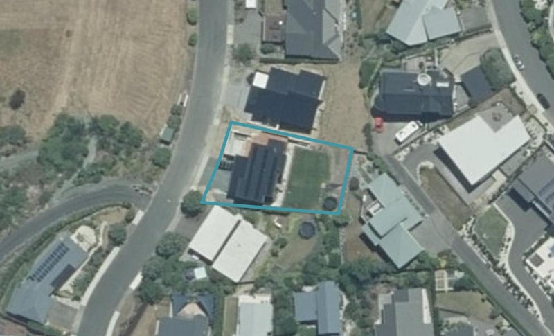 6 Zeehaen Place, Britannia Heights, Nelson - Carousel 1