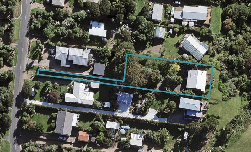 480A Sea View Road, Onetangi, Waiheke Island - Carousel 1