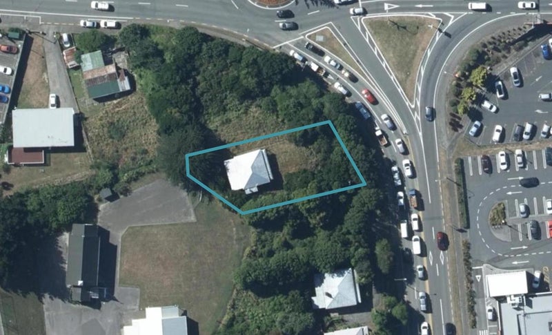 4 Kenepuru Drive, Kenepuru, Porirua - Carousel 1