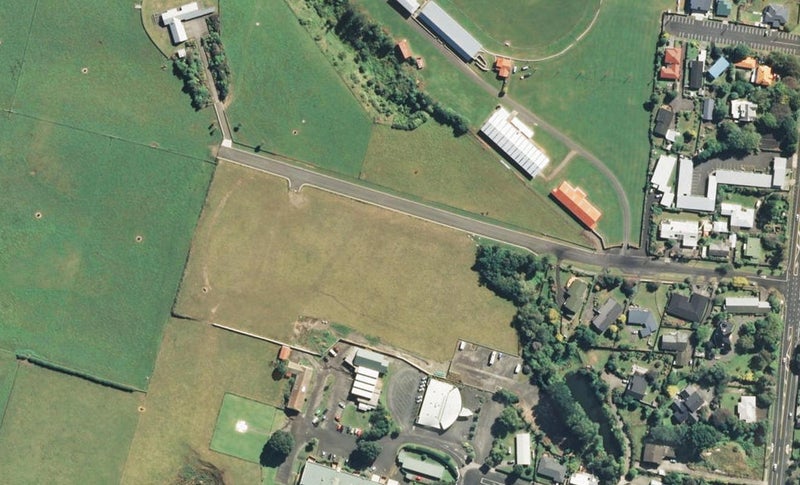 29 Burnside Avenue, Hāwera - Carousel 1