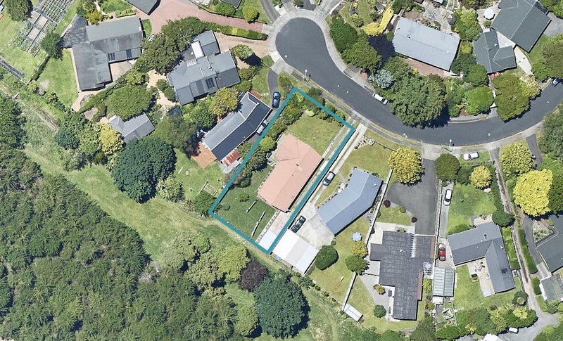 26 Awatea Terrace, Lynmore, Rotorua - Carousel 1