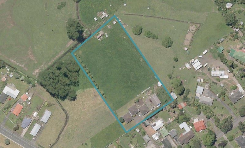 5B Benefield Street, Whanganui East, Whanganui - Carousel 1
