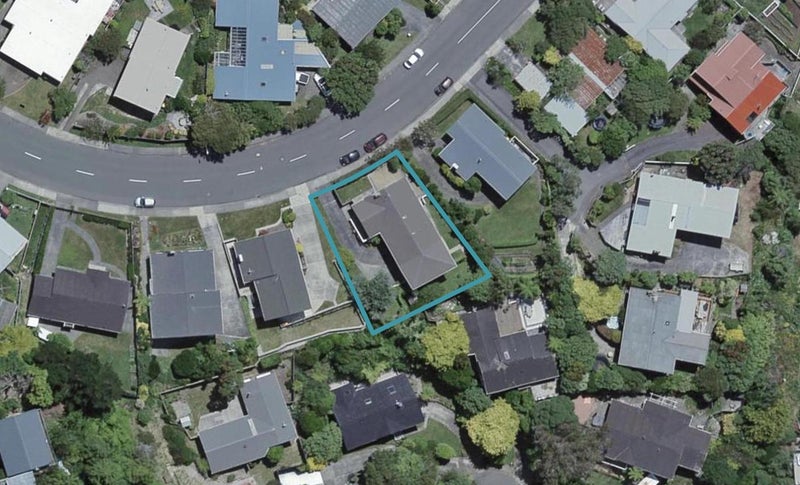 51 Churton Drive, Churton Park, Wellington - Carousel 1