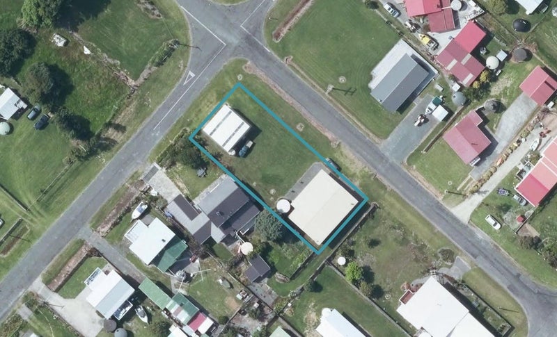 8 Domett Street, Māhia - Carousel 1