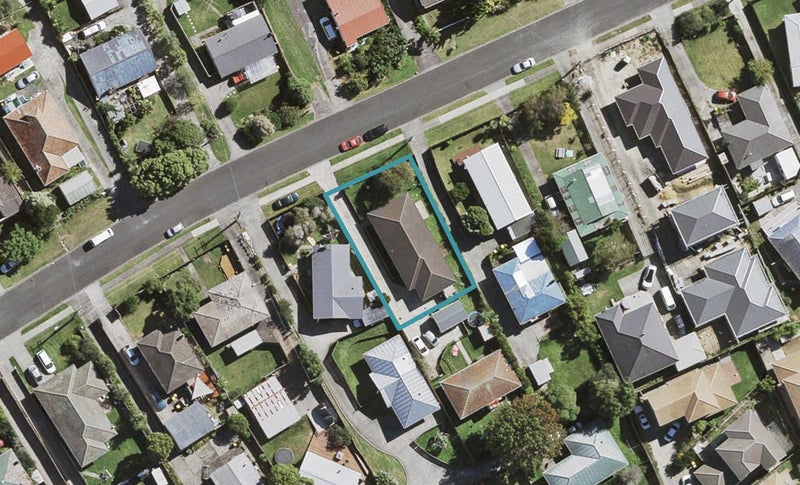 33A Woodside Road, Massey, Auckland - Carousel 1