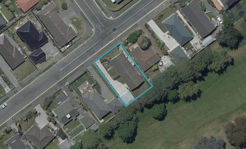 2/66 Waratah Street, Avondale, Christchurch - Carousel 1