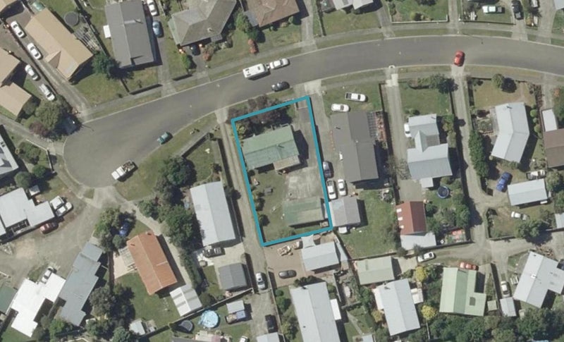 16 Wills Crescent, Ashhurst, Ashhurst - Carousel 1