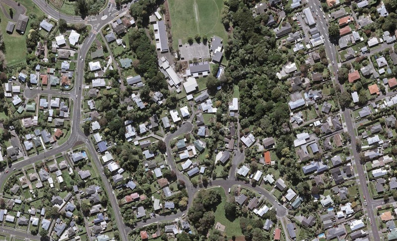 32 Elizabeth Place, Ferndale, New Plymouth - Carousel 1