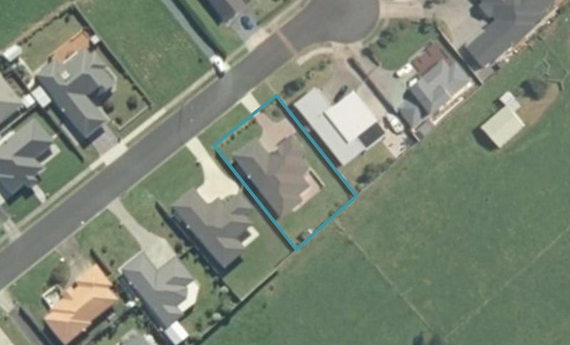 26 Vogel Place, Te Aroha, Te Aroha - Carousel 1