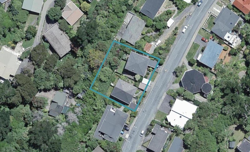 36A Woodhouse Avenue, Karori, Wellington - Carousel 1