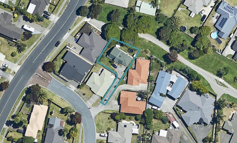 5 Reef Avenue, Papamoa Beach, Papamoa - Carousel 1