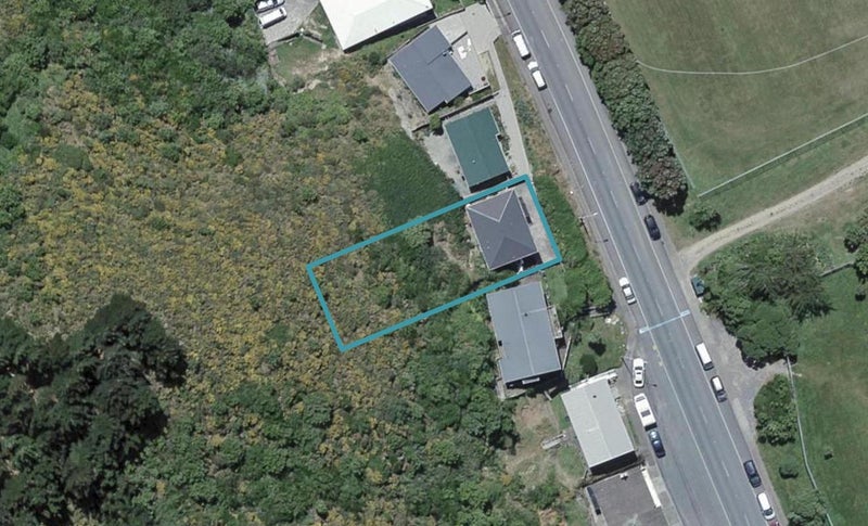 139 Happy Valley Road, Owhiro Bay, Wellington - Carousel 1
