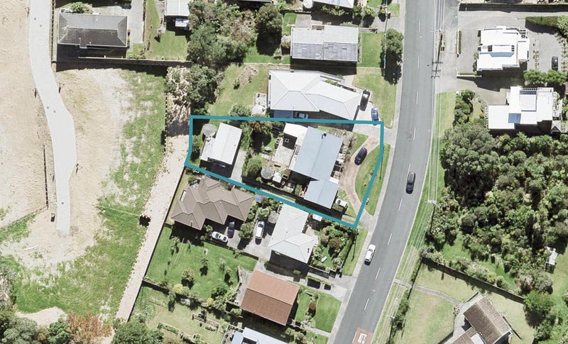 54B Stanmore Bay Road, Stanmore Bay, Whangaparaoa - Carousel 1