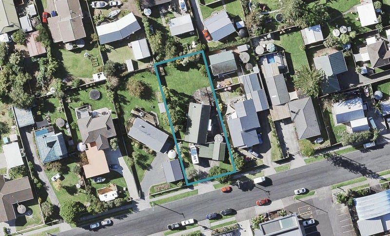 58 Third View Avenue, Beachlands, Auckland - Carousel 1