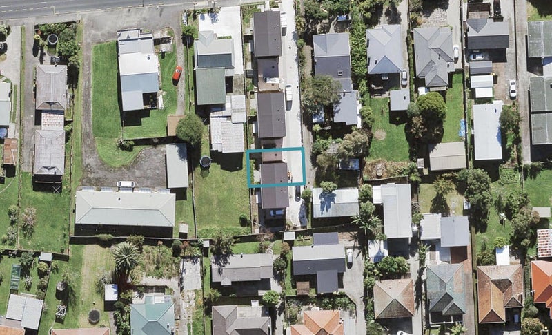 5/3216 Great North Road, New Lynn, Auckland - Carousel 1