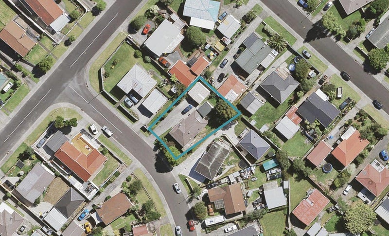 4 Styca Place, Sunnyvale, Auckland - Carousel 1