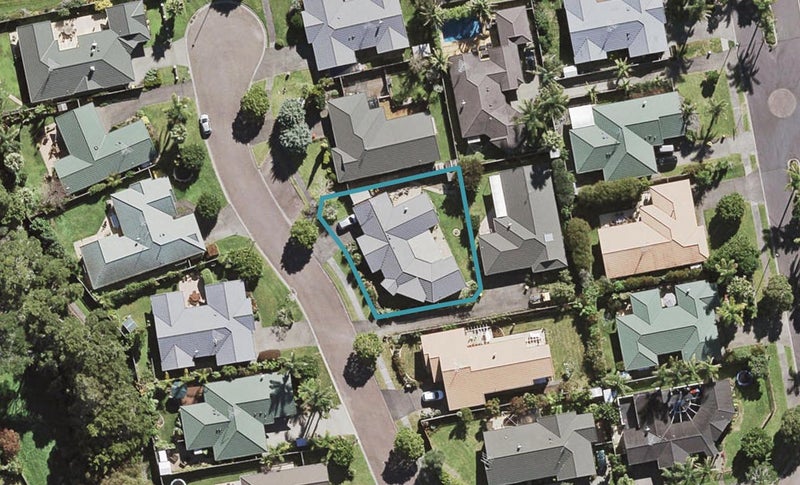 13 Syracuse Place, Albany, Auckland - Carousel 1